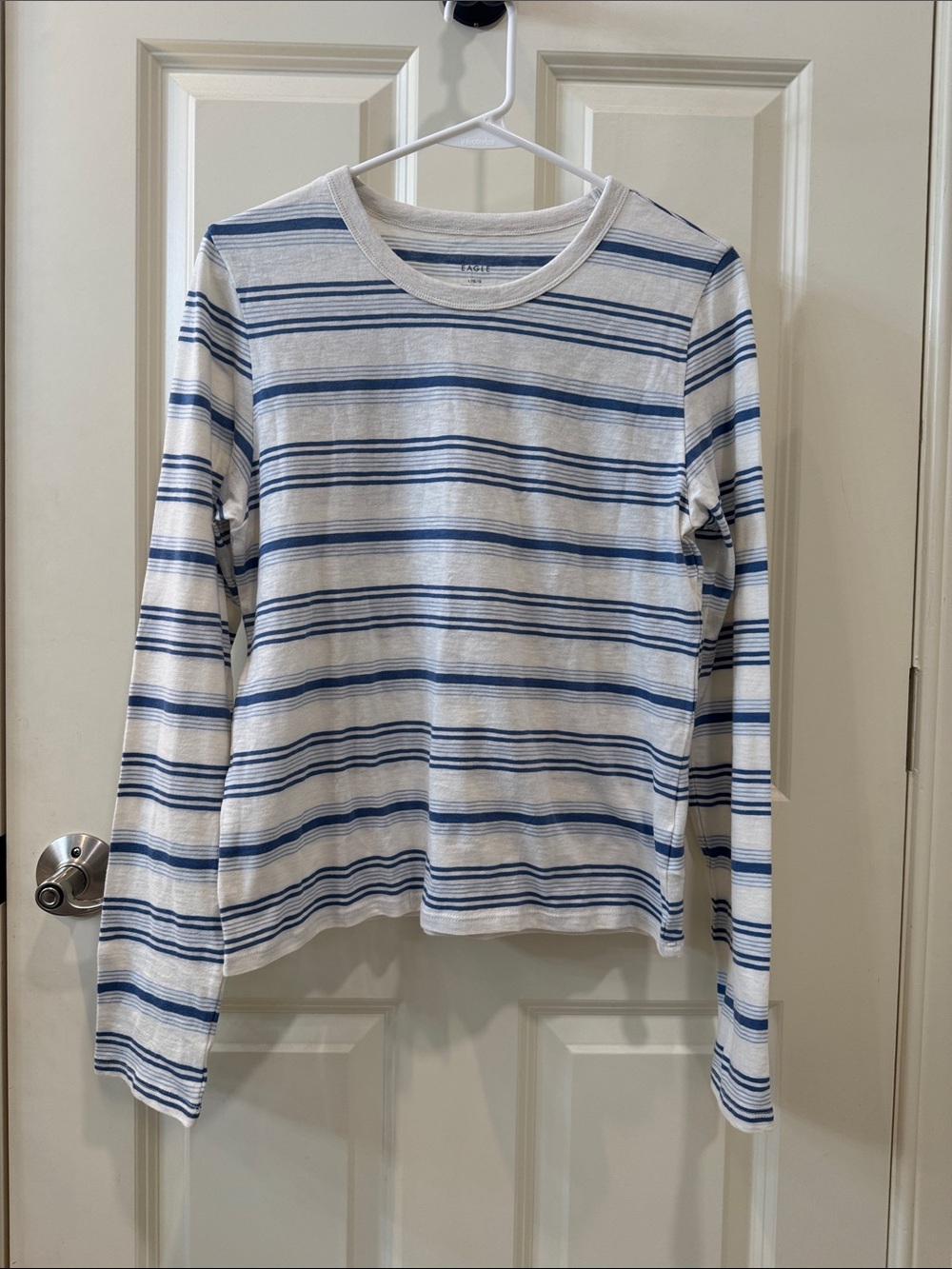 American Eagle Outfitters White and Blue Striped Long Sleeve Tee